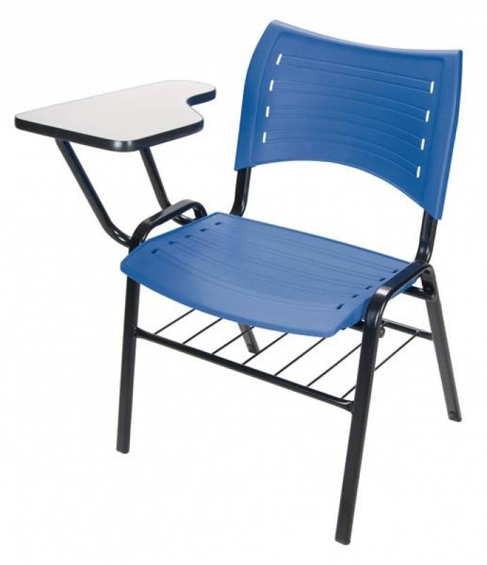 Cadeiras Universitárias com Pranchetas Frontais em Alphaville - Cadeira Universitária com Braço Dobrável
