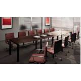 mesa de reunião com 8 cadeiras